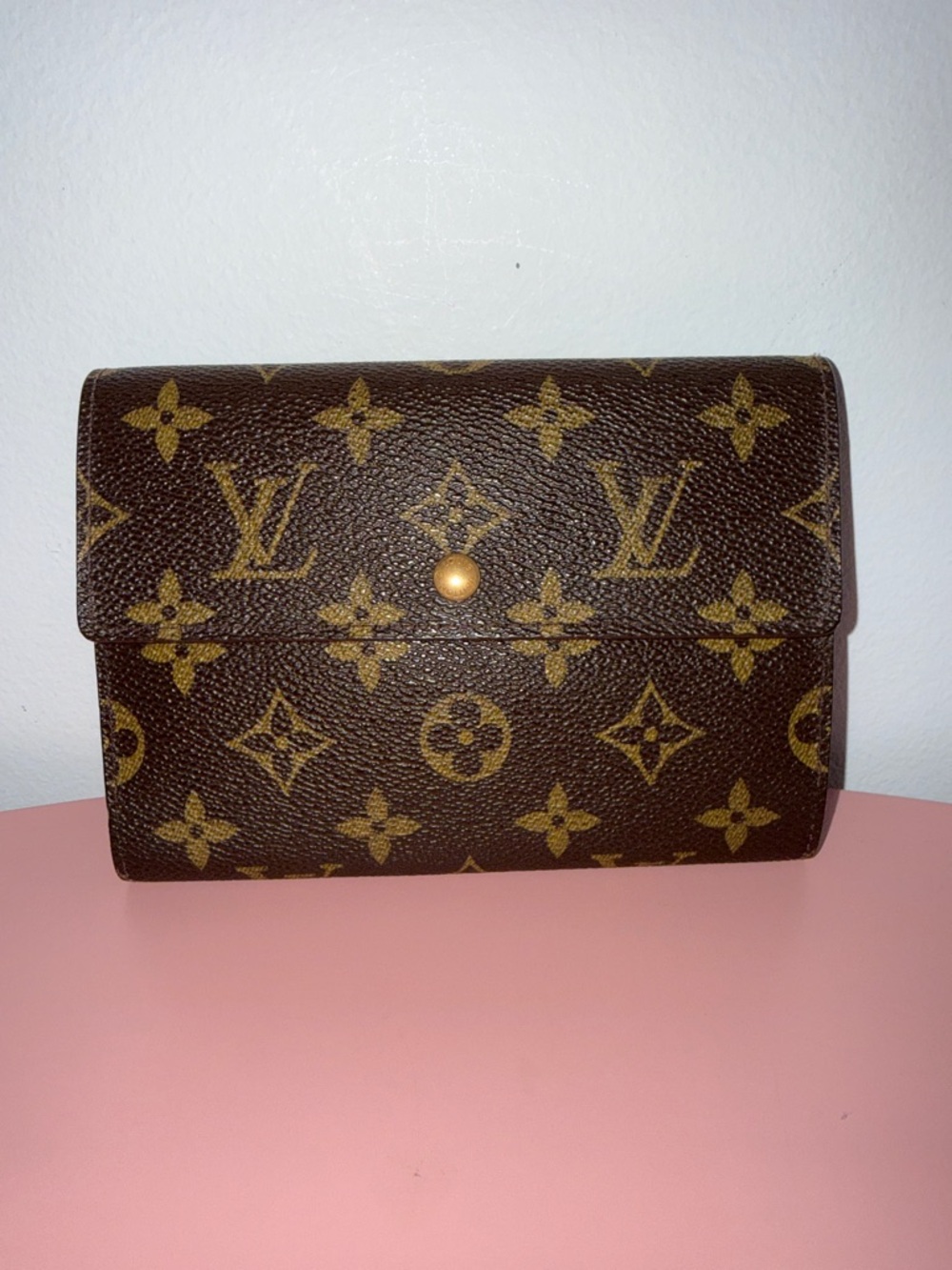 Louis Vuitton Authentic Monogram Trifold Wallet